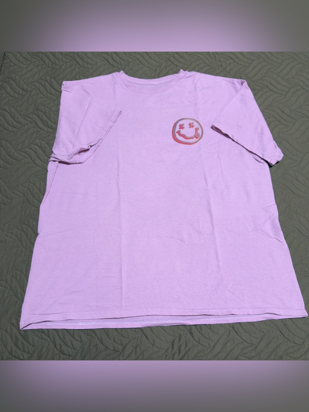 Nirvana Smiley Face Band T Shirt Women’s L/XL Pink Graphic Tee